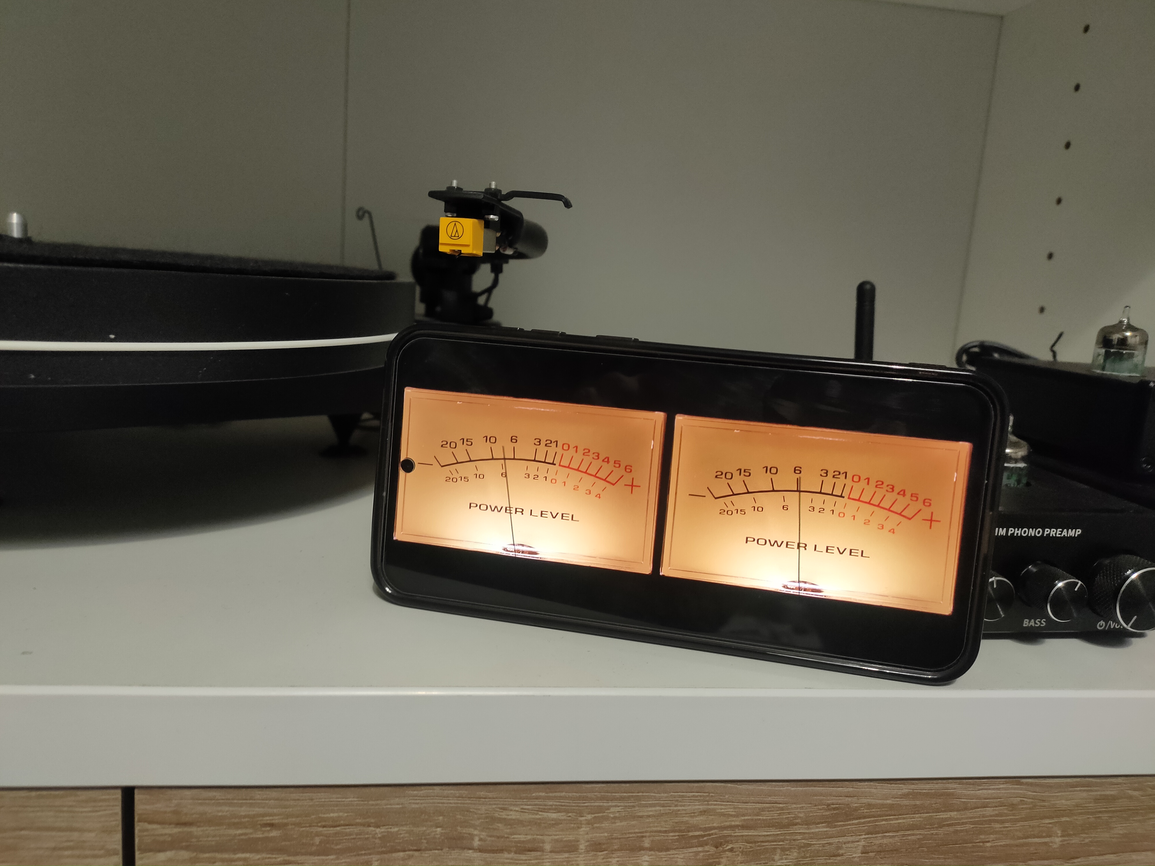 GenPlayer VU Meter Yellow Theme HiFi Setup